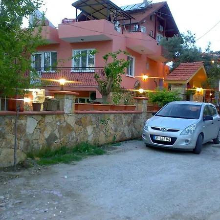 신터 테라스 하우스 4* 파묵칼레