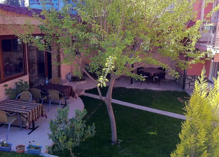 Sinter Terasse House