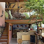 Sinter Terasse House Πανσιόν