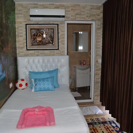Sinter Terasse House بيت ضيافة 4*