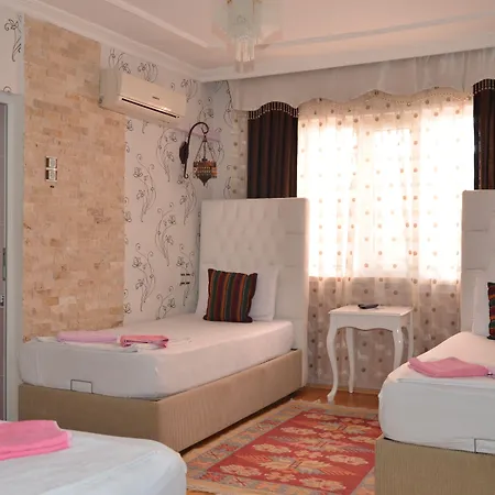 Гостевой дом Sinter Terasse House