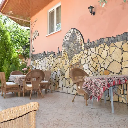 Sinter Terasse House بيت ضيافة باموكاليه