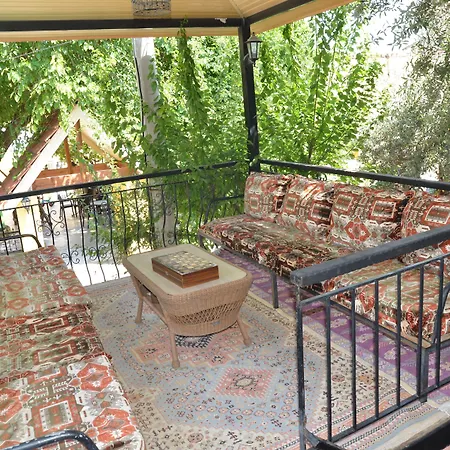 بيت ضيافة Sinter Terasse House 4*