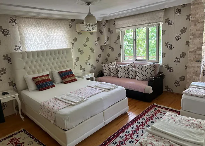 Sinter Terasse House 4*